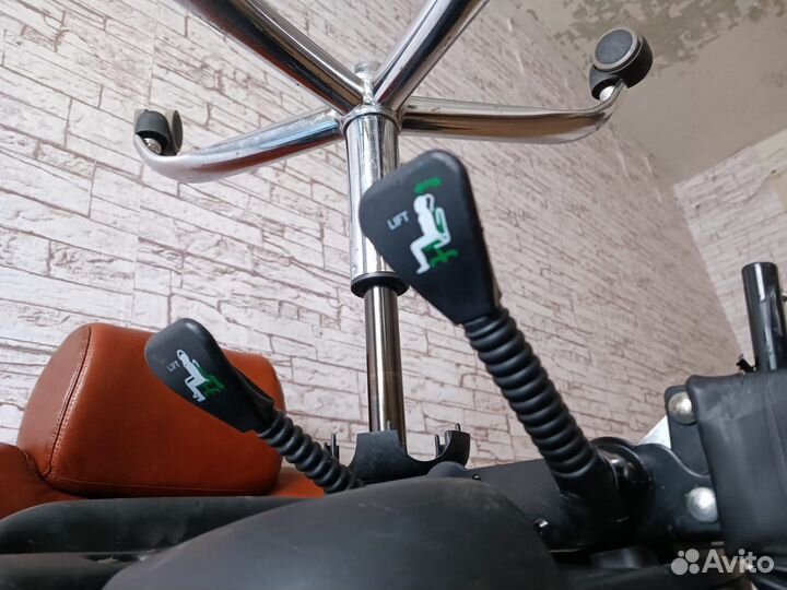 Компьютерное кресло Хром