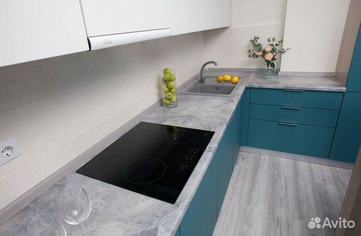 Кухонный гарнитур с островом