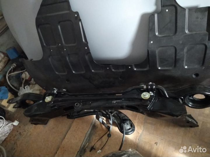 Капот на jac S5