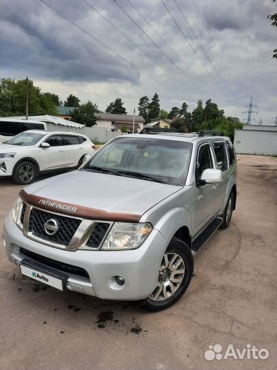 Nissan Pathfinder 2.5 AT, 2011, 160 000 км