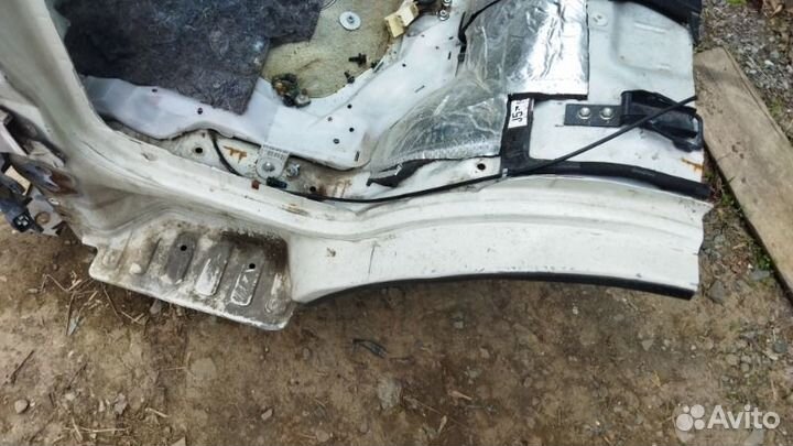 Телевизор Toyota Hiace KDH200 2kdftv 2007