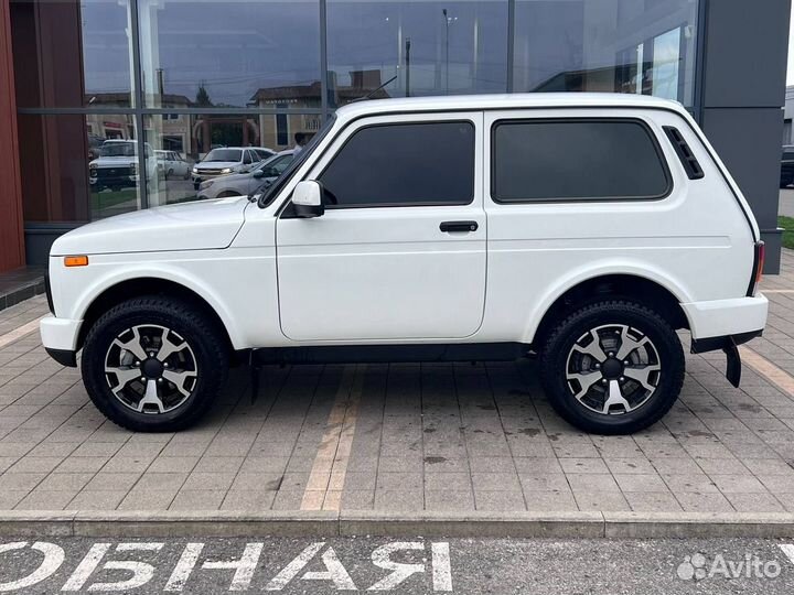 LADA 4x4 (Нива) 1.7 МТ, 2021, 31 000 км
