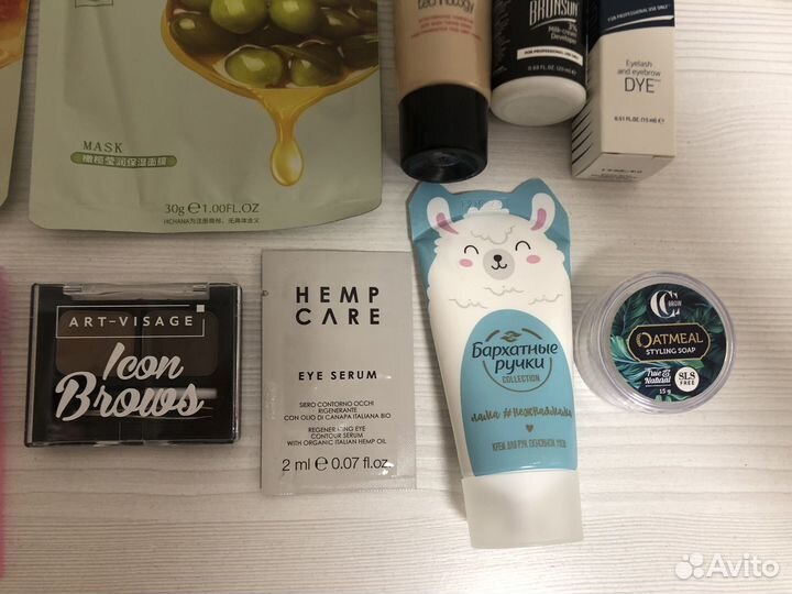 Набор косметики пакетом