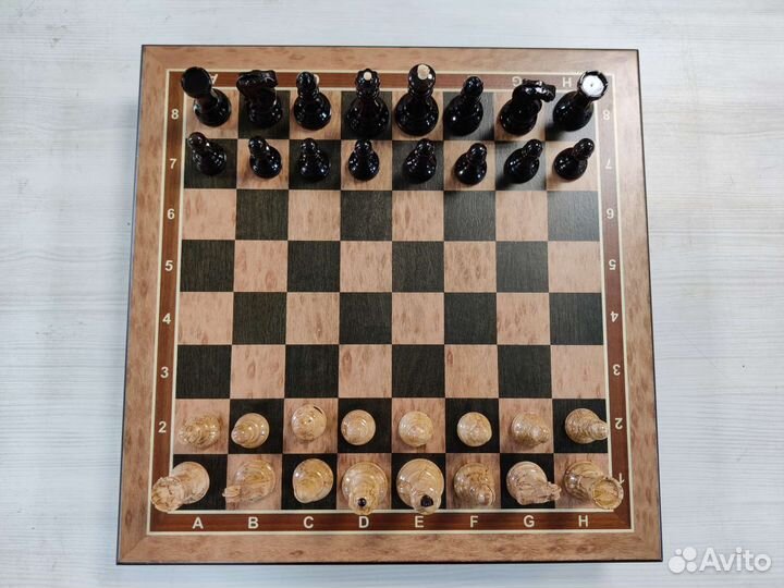 Шахматы карельская берёза эвкалипт