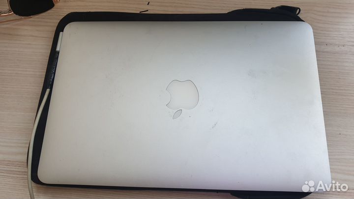 Apple MacBook Air 13 2010