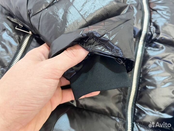 Зимние куртки Prada