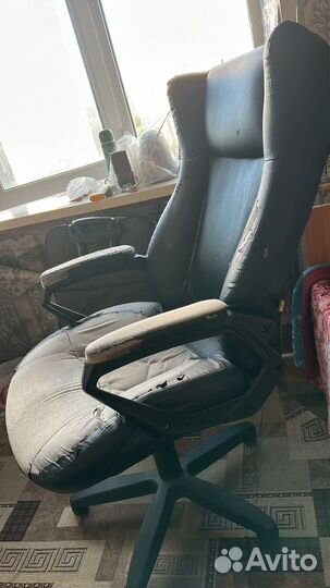 Компьютерное кресло