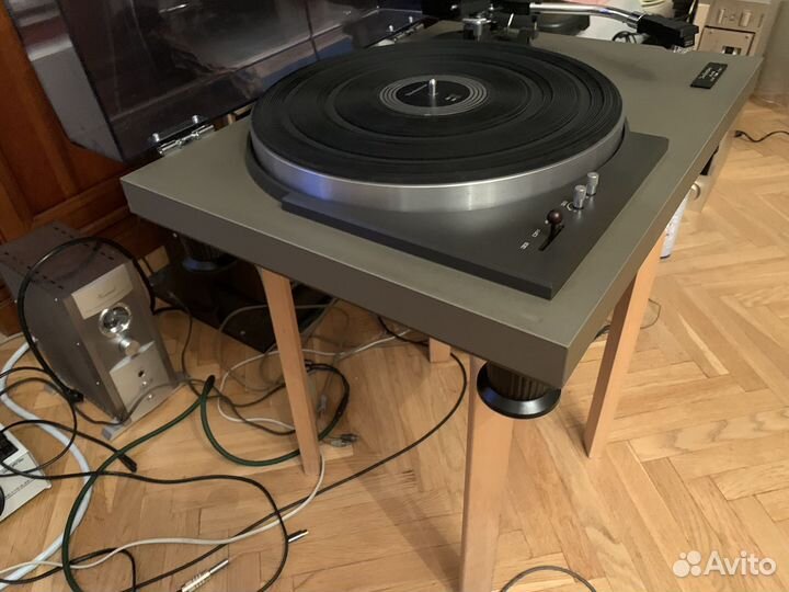 Проигрыватель винила