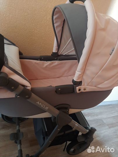 Коляска люлька(без прогулочного блока)