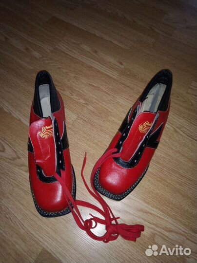 Лыжные ботинки СССР размер 42