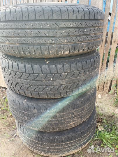Yokohama 104ZR 225/65 R17