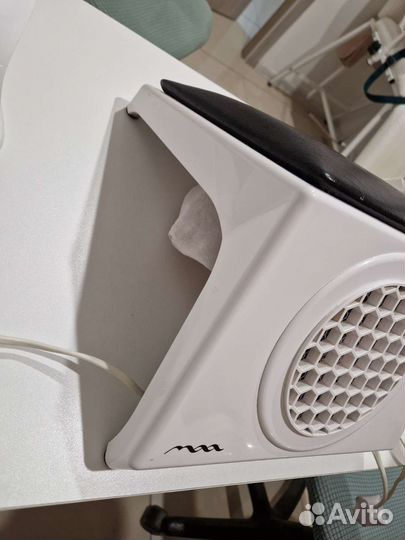 Настольная вытяжка