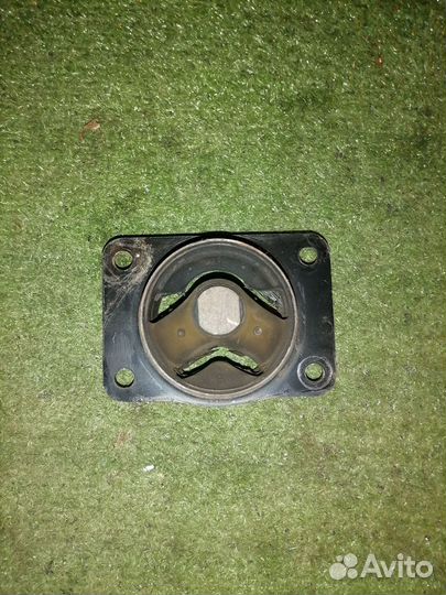 Опора двигателя (подушка двс) левая 11620-80JA0 Su