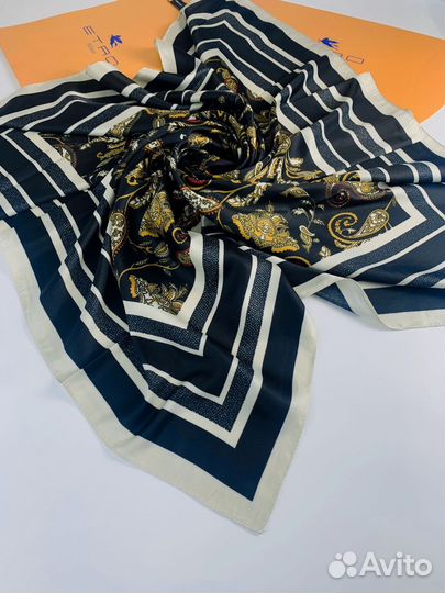Платок Etro