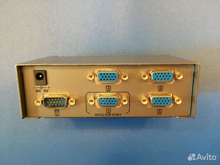 Разветвитель сплиттер VGA на 4