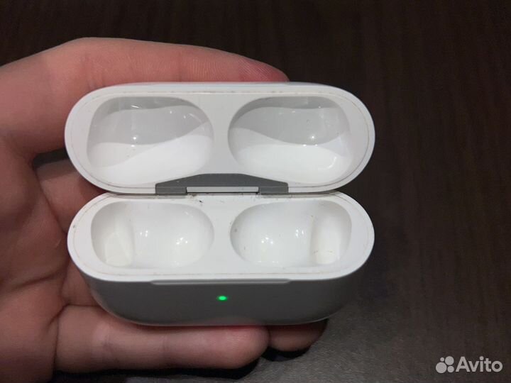 Кейс для AirPods Pro