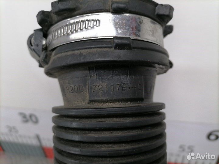 Патрубок для Renault Clio 3