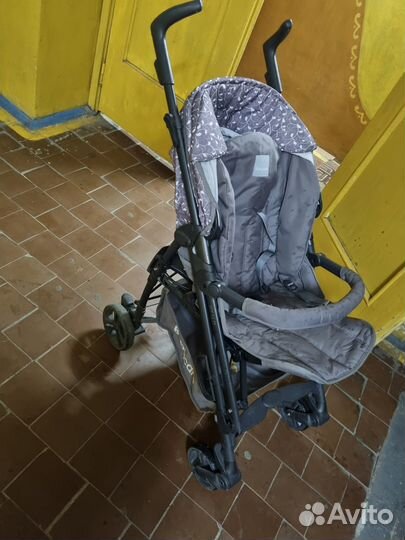 Прогулочная коляска бу