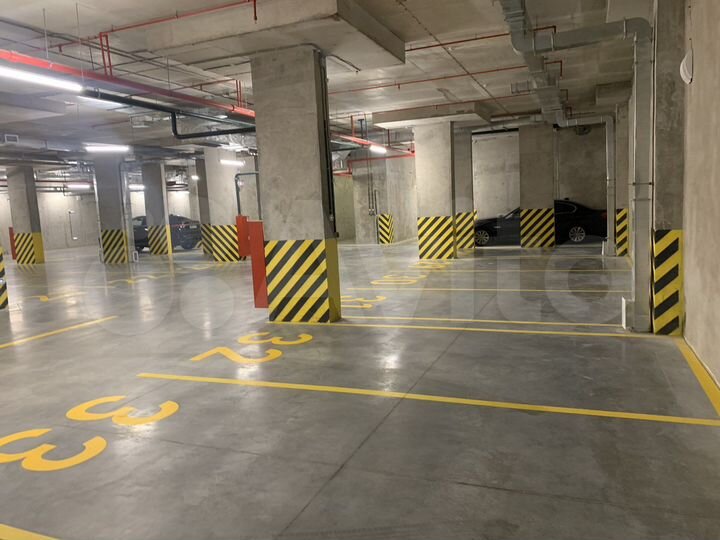 Машиноместо