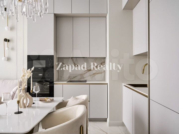 2-к. квартира, 71 м², 8/36 эт.