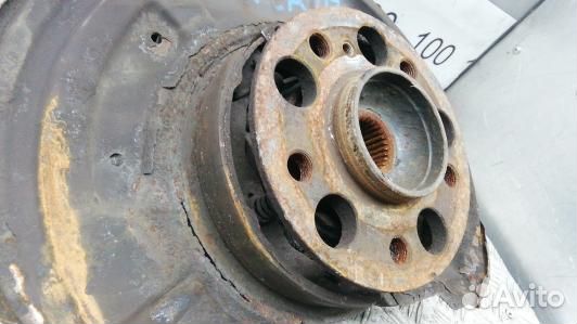 Ступица задняя левая mercedes benz C-class W204 (P