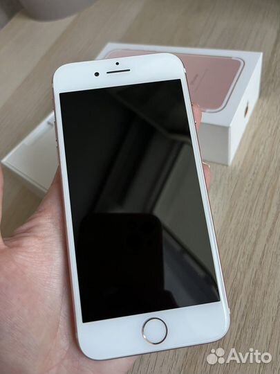 Телефон iPhone 7 128gb