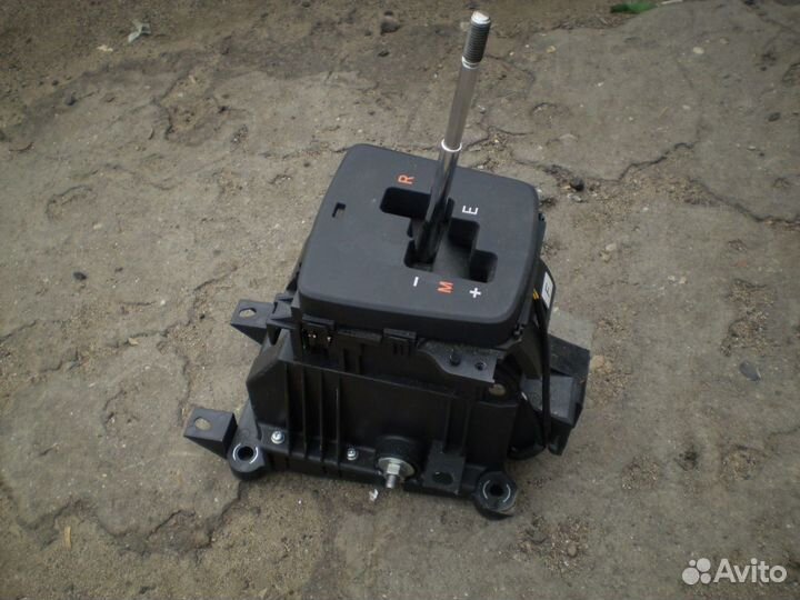 Блок переключение передач Toyota Corolla 150