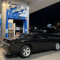 Dodge Challenger 3.5 AT, 2010, битый, 209 214 км, с пробегом, цена 1 700 000 руб.