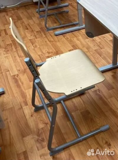 Стул фирмы Астек, модель SF-3