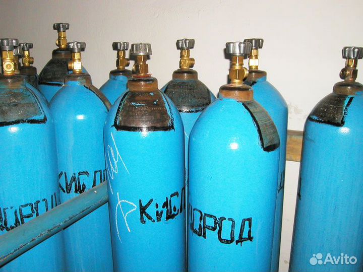 Прием кислородных и углекислотных баллонов