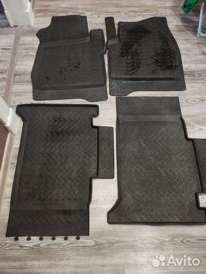 Коврики на УАЗ патриот