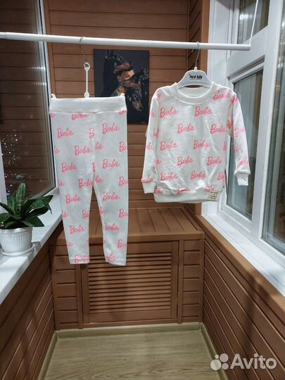 Костюм спортивный Барби