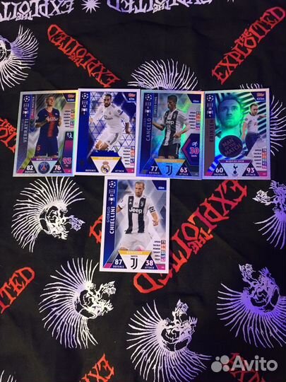 Карточки с футболистами topps