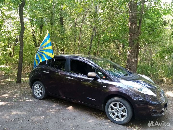 Nissan Leaf AT, 2014, 134 000 км