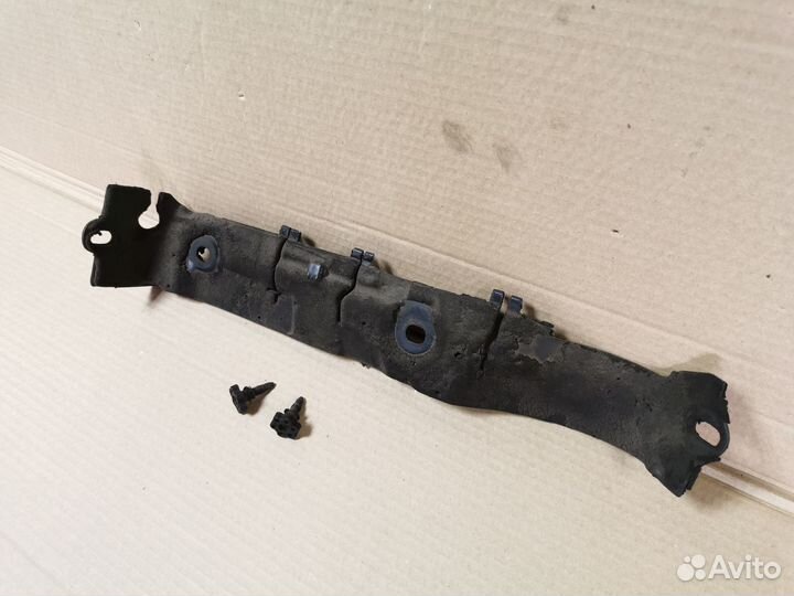 Перегородка моторного щита на Mercedes W124 дорест