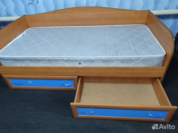 Детский спальный гарнитур бу