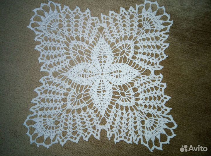 Салфетка вязанная крючком