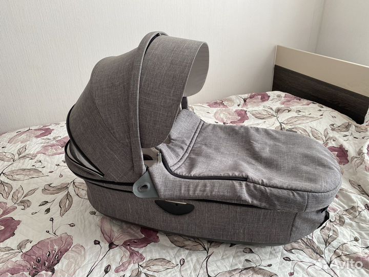 Коляска 2 в 1стокке