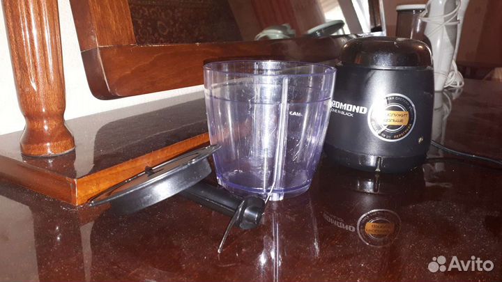 Измельчитель redmond