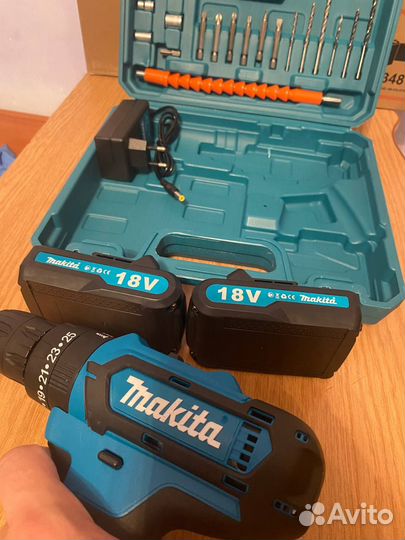 Шуруповерт makita 18v