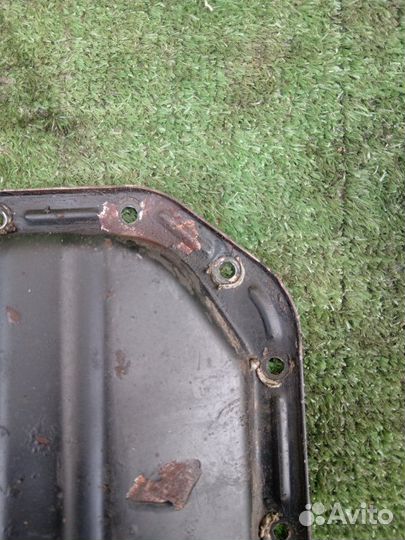 Поддон двигателя Джили Мк MR479QA 2010