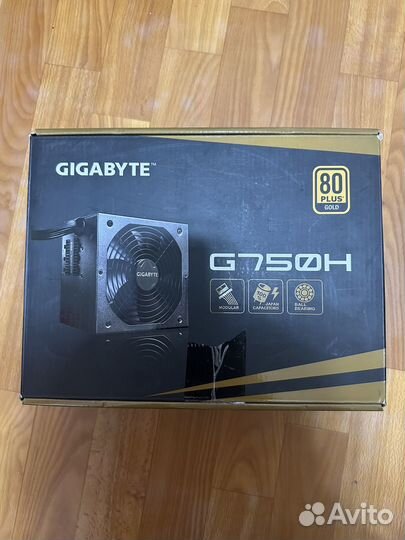 Модульный блок питания 750w gold Gigabyte