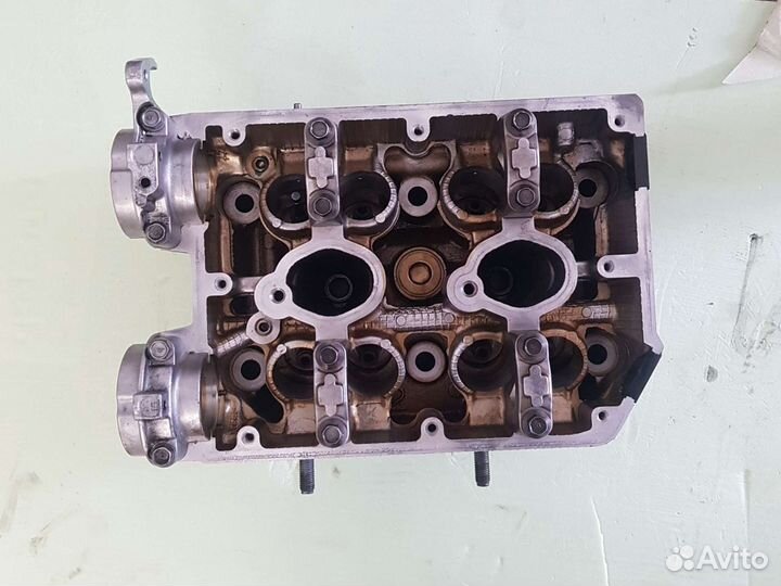 Головка блока цилиндров Subaru ej204 левая