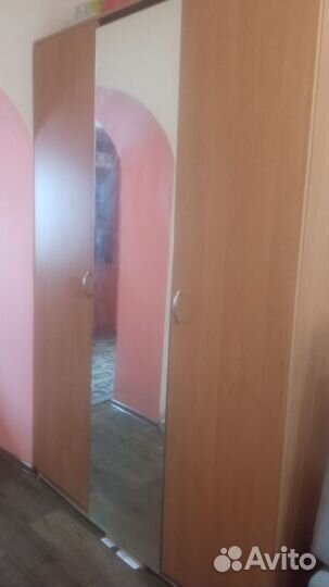 Продам шкаф для одежды