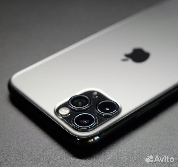 iPhone 11 Pro, 64 ГБ