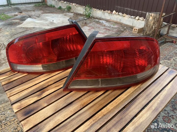 Фонари задние