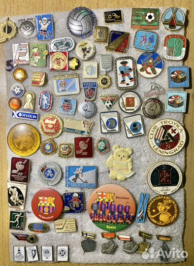 5 - Спортивные значки футбол и хоккей