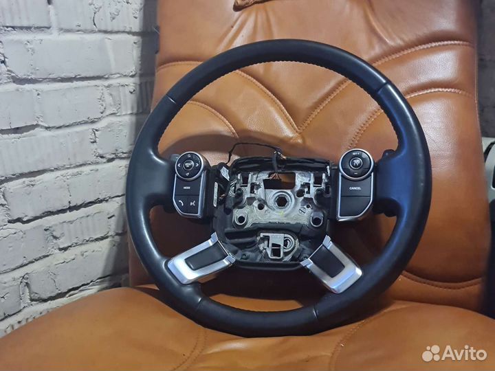 Руль Land Rover Discovery 5