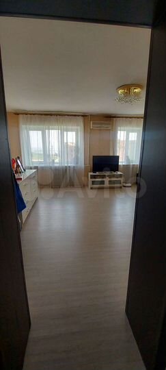 3-к. квартира, 100 м², 5/6 эт.