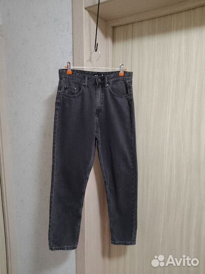 Джинсы mom fit